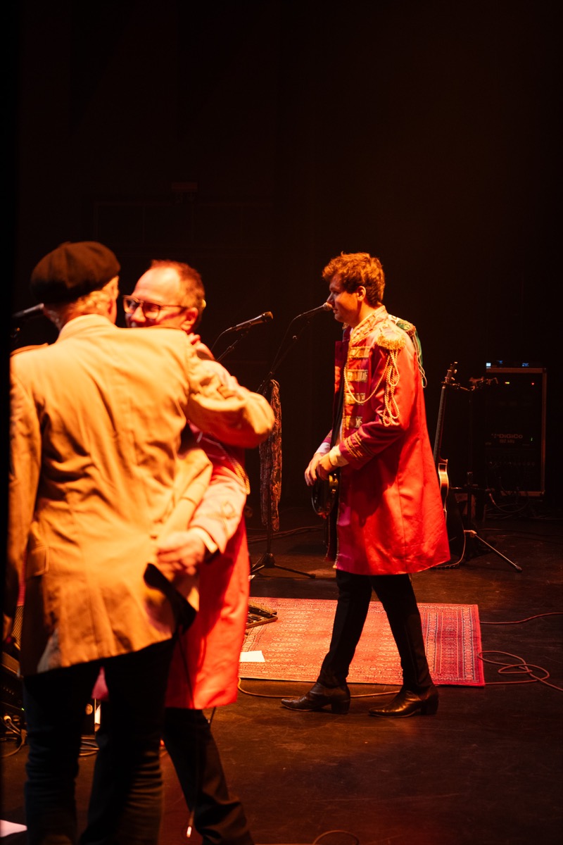 Det Betales on stage during the anniversary show