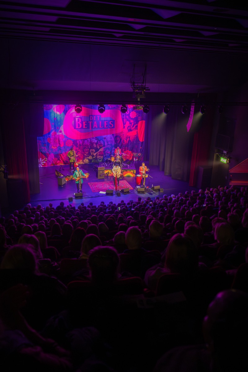 Det Betales live foran publikum under Beatles-konsert